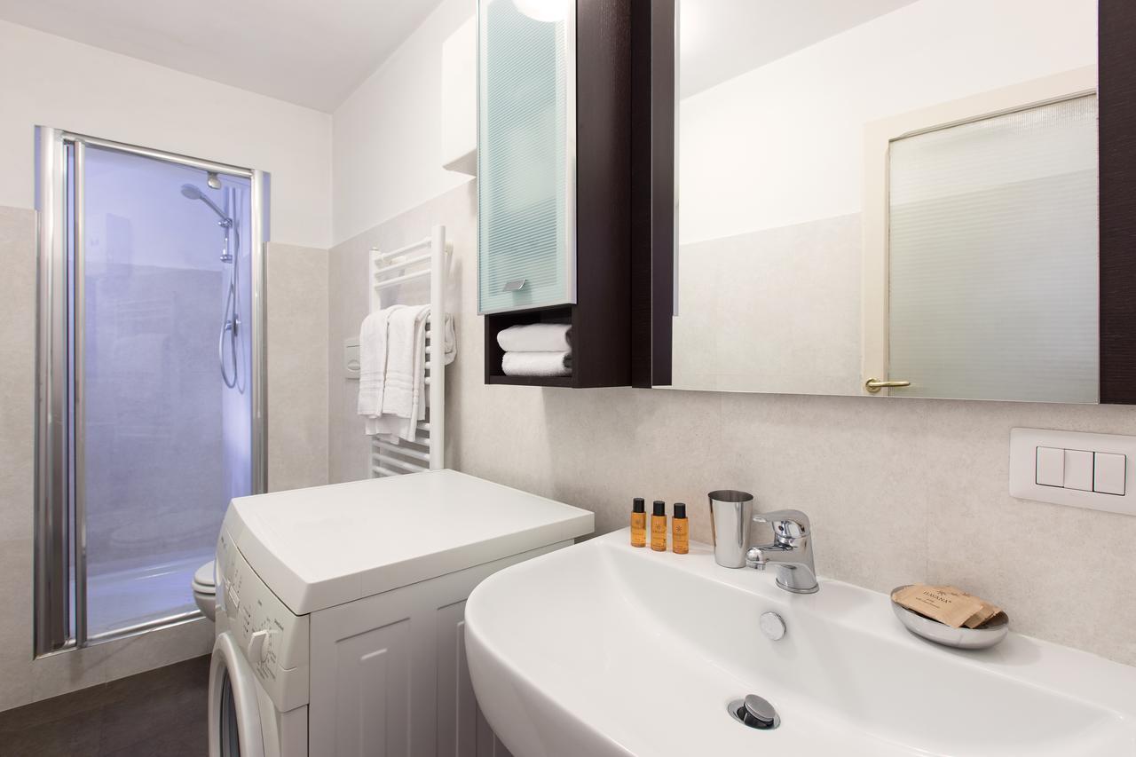 Romac Medici 3-bedroom Holiday Near Spanish Steps * Roma